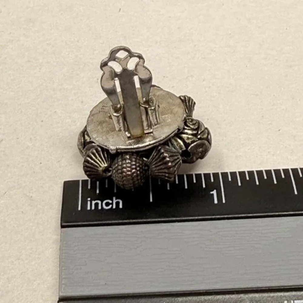 Vintage‎ Bead Cluster Earrings Silver Gray Clip-On Retro Dark Classic